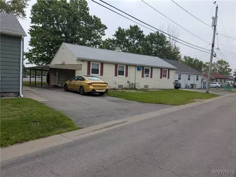 21 Donlen Dr #19, Cheektowaga, NY 14225