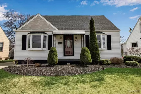 211 85th St, Niagara Falls, NY 14304