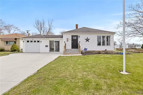 465 Fries Rd, Tonawanda, NY 14150