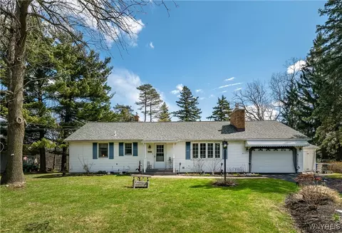 4495 Shisler Rd, Clarence, NY 14031
