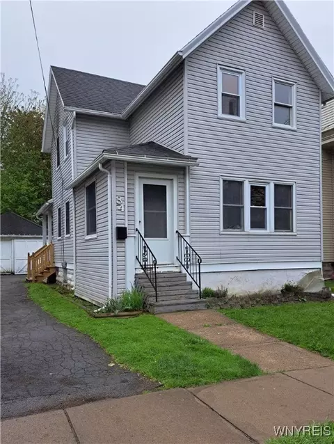 34 Dellinger Ave, Batavia, NY 14020