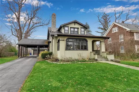 54 High Park Blvd, Amherst, NY 14226