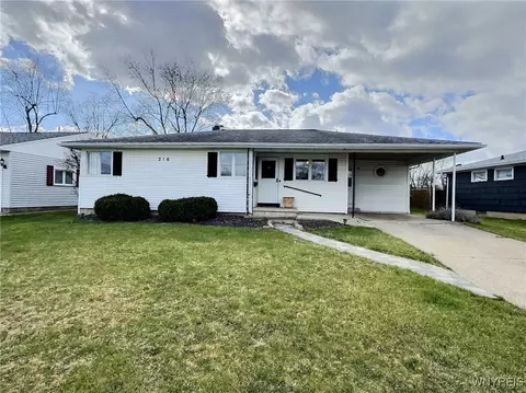 216 Woodgate Rd, Tonawanda, NY 14150