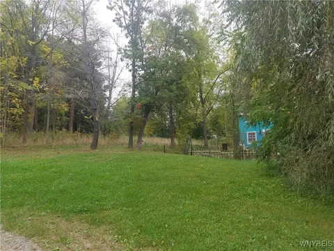 6753 Strawberry #330, Castile, NY 14427