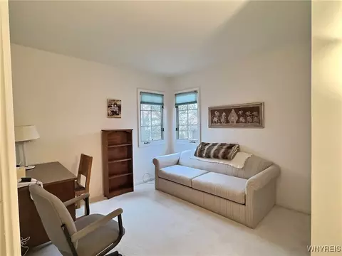 Bedroom - 8 Eagles Trce, Amherst, NY 14221 photo 4 of 6