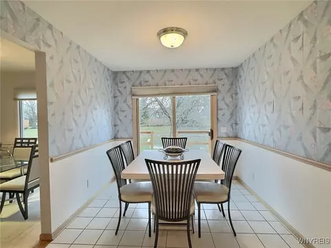 Dining - 8 Eagles Trce, Amherst, NY 14221 photo 3 of 3