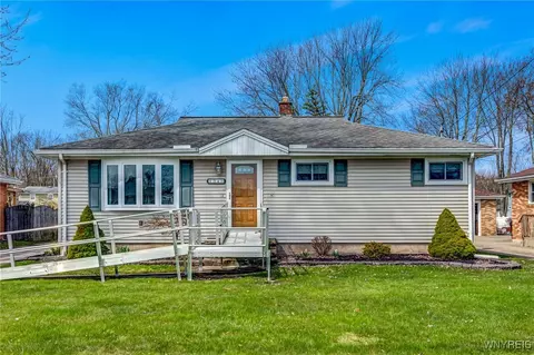1348 Master St, North Tonawanda, NY 14120
