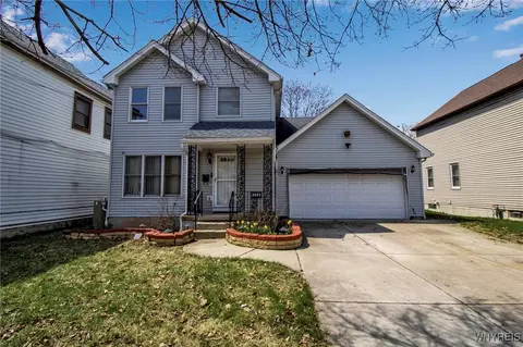228 Pine St, Buffalo, NY 14204
