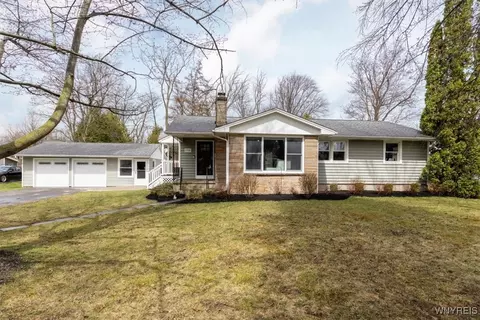 1330 Forbes St, North Tonawanda, NY 14120