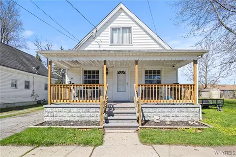 86 Marengo St, Depew, NY 14043