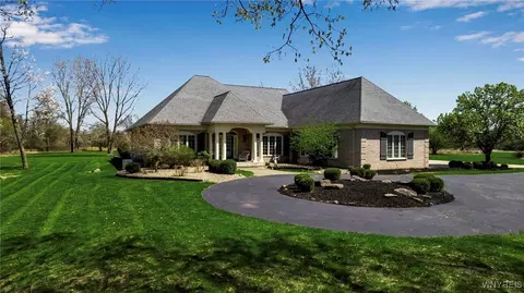 5985 Thompson Rd, Clarence Center, NY 14032