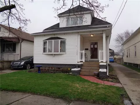 1366 Electric Ave, Lackawanna, NY 14218
