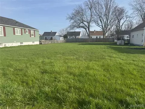 137 David Ave, Cheektowaga, NY 14225