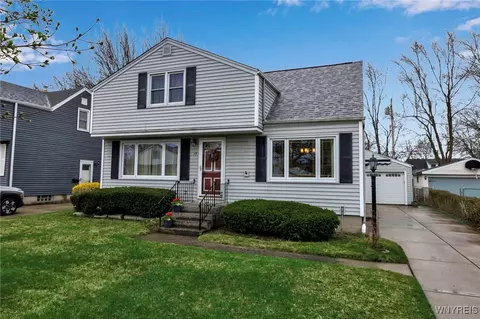 17 Princess Dr, Cheektowaga, NY 14225