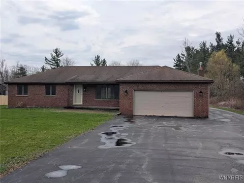 809 Erie St, Lancaster, NY 14086
