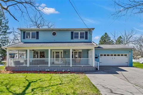 139 Lake Ave, Lancaster, NY 14086
