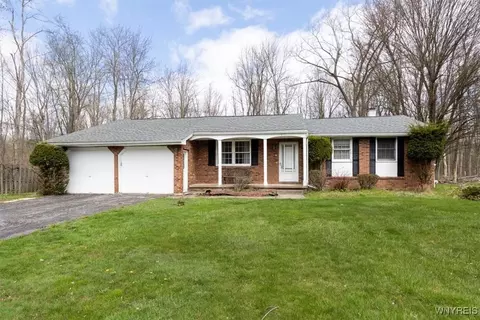 2380 N French Rd, East Amherst, NY 14051
