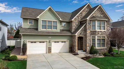 58 Rachel Vincent, Buffalo, NY 14216