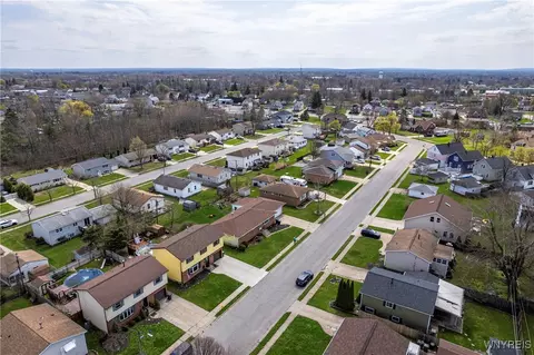 View/Area - 49 Terrell St, Depew, NY 14043 photo 4 of 7
