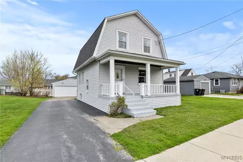 1 Roosevelt Ave, Lancaster, NY 14086