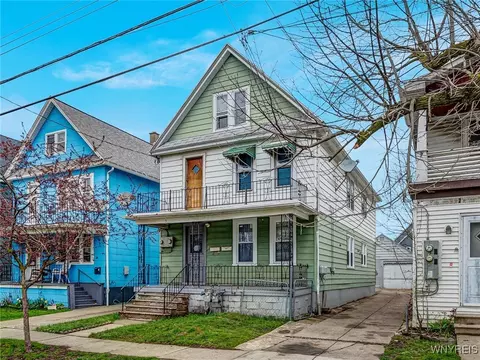 95 Bush St, Buffalo, NY 14207