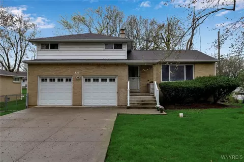 304 Frankhauser Rd, Amherst, NY 14221