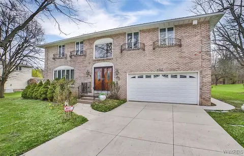 4857 Shimerville Rd, Clarence, NY 14031
