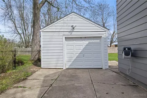 Other - 227 Kettering Dr, Buffalo, NY 14223 photo 2 of 10