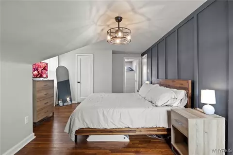 Bedroom - 227 Kettering Dr, Buffalo, NY 14223 photo 3 of 5