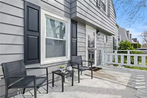 Exterior - 227 Kettering Dr, Buffalo, NY 14223 photo 3 of 6