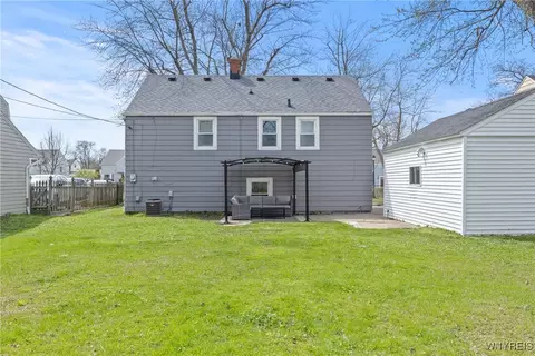 Exterior - 227 Kettering Dr, Buffalo, NY 14223 photo 6 of 6