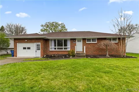 1454 N French Rd, Amherst, NY 14228