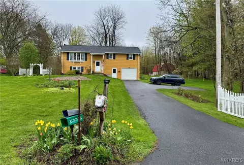 4405 Hulberton Rd, Holley, NY 14470