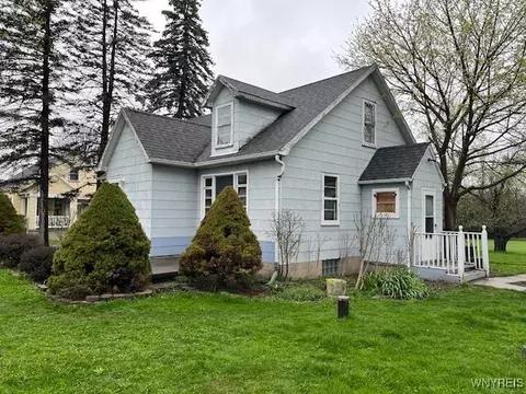 6441 Clinton St, Elma, NY 14059