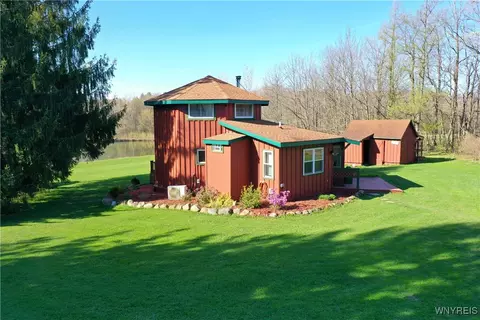 1991 Thomas Rd, Sheldon, NY 14167 photo 2