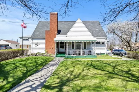 988 Cleveland Dr, Cheektowaga, NY 14225