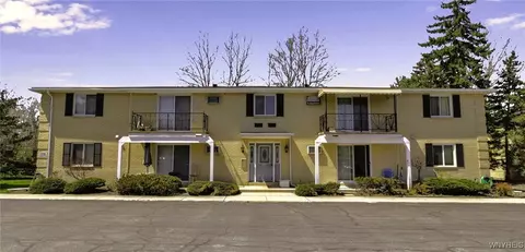 1178 Indian Church Rd #32, West Seneca, NY 14224
