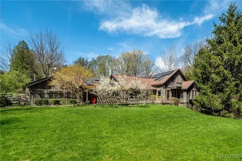 7458 Lower East Hill Rd, Colden, NY 14033
