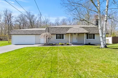 640 Baseline Rd, Grand Island, NY 14072