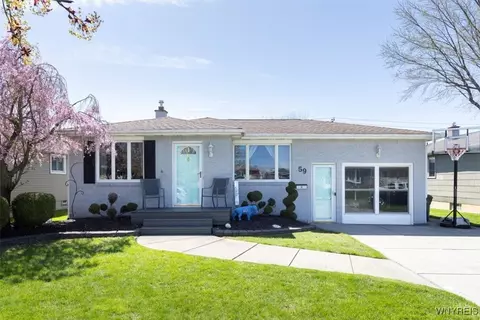 59 Mary Lou Ln, Depew, NY 14043