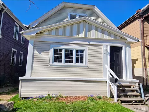 99 Custer St, Buffalo, NY 14214