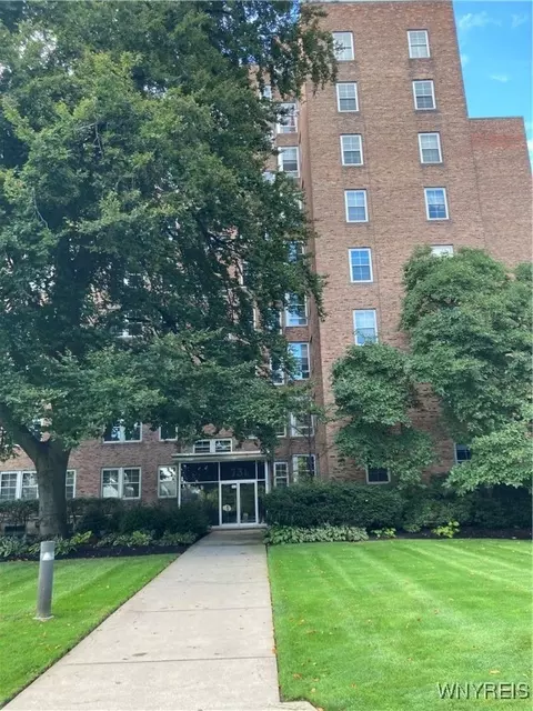 731 West Fry #7G, Buffalo, NY 14222