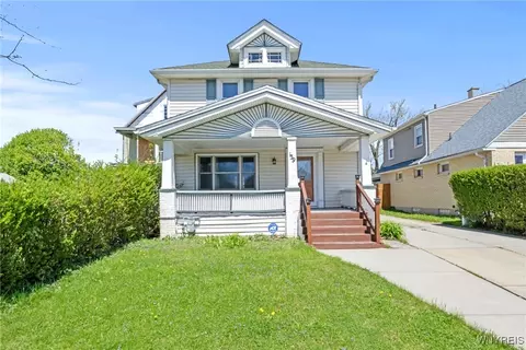 139 N End Ave, Kenmore, NY 14217