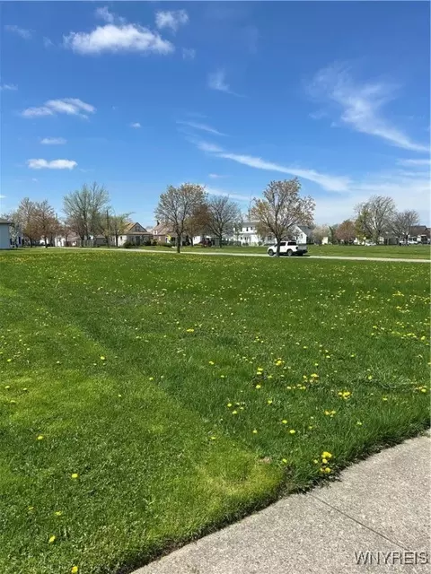 186 190 Hawthorne Ave, Tonawanda, NY 14223