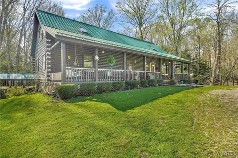 12840 Van Slyke Rd, East Concord, NY 14055