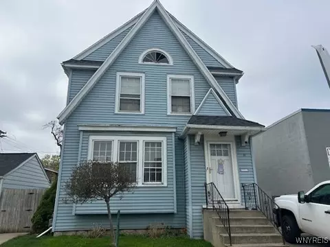 21 Sanders Rd, Buffalo, NY 14216