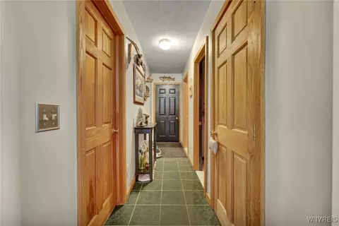 Entry Way - 1414 Alpine Drive Aka 835r South Union St #R, Olean, NY 14760 photo 2 of 2
