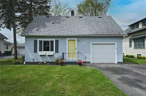 4292 Clark St, Hamburg, NY 14075