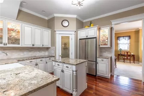 Kitchen - 976 River Rd, Porter, NY 14174 photo 2 of 3