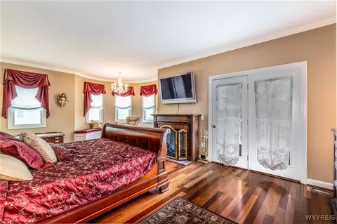 Bedroom - 976 River Rd, Porter, NY 14174 photo 2 of 7